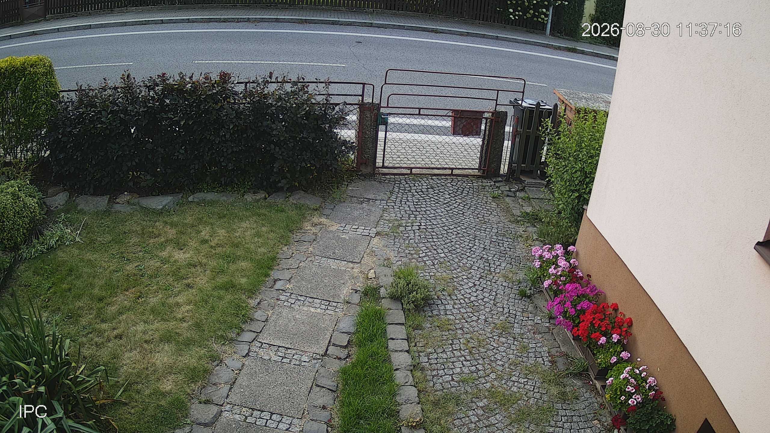 Capture